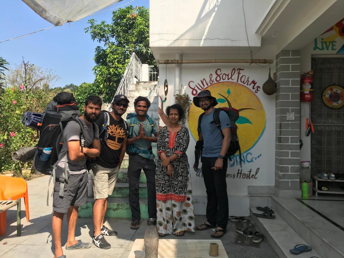 Sun N Soil Backpacker Hostel Lachhiwala Eksteriør billede