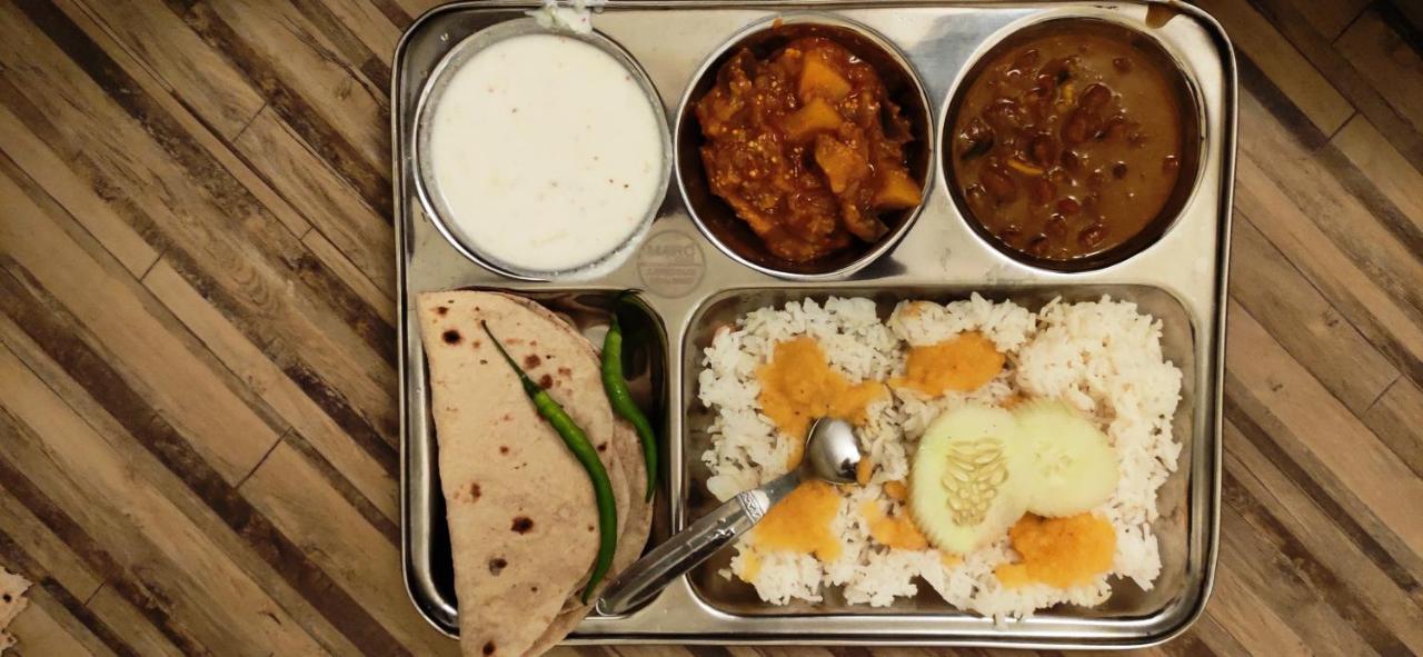Sun N Soil Backpacker Hostel Lachhiwala Eksteriør billede